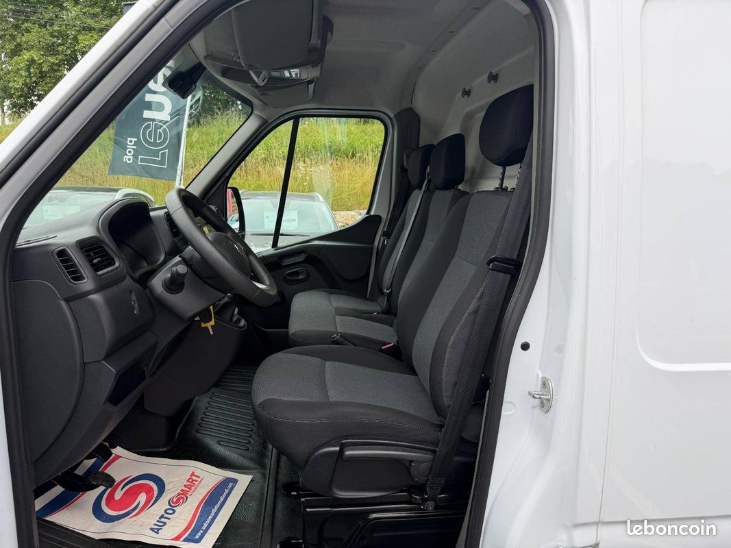 Renault master fgn trac f3500 l3h3 blue dci 135 confort (image 13)