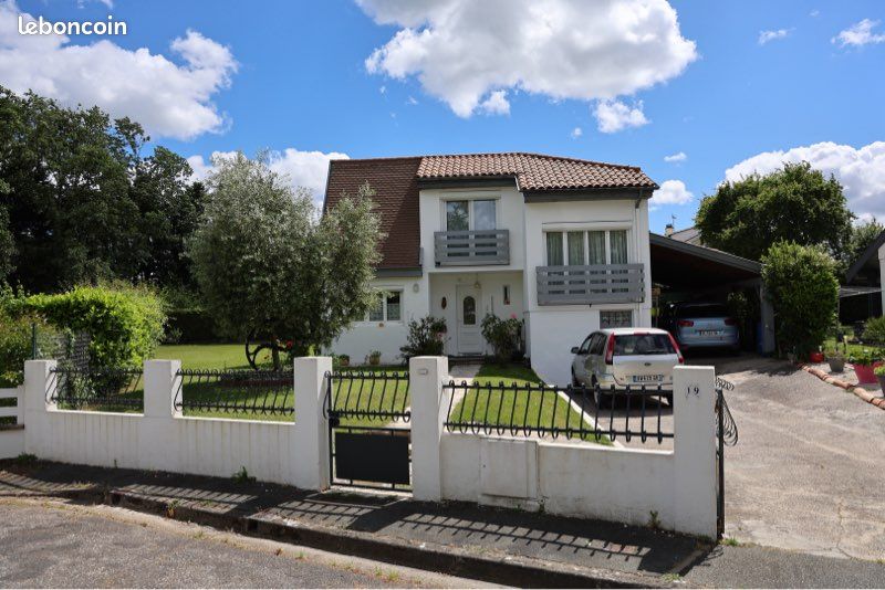 Maison 4 pièces 97 m² · à Tresses · 97 m² · 320 000 €