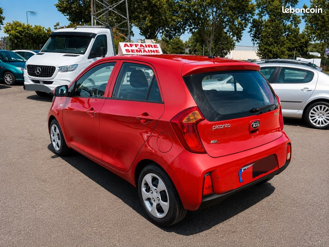 Kia picanto boite manuelle essence 4cv 69ch (image 2)