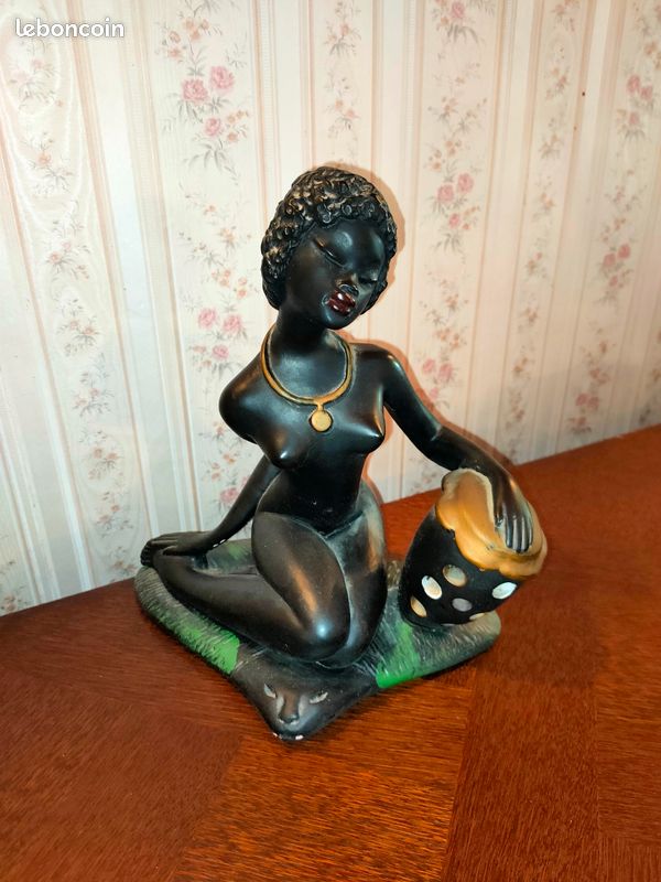 Statuette en céramique (image 1)