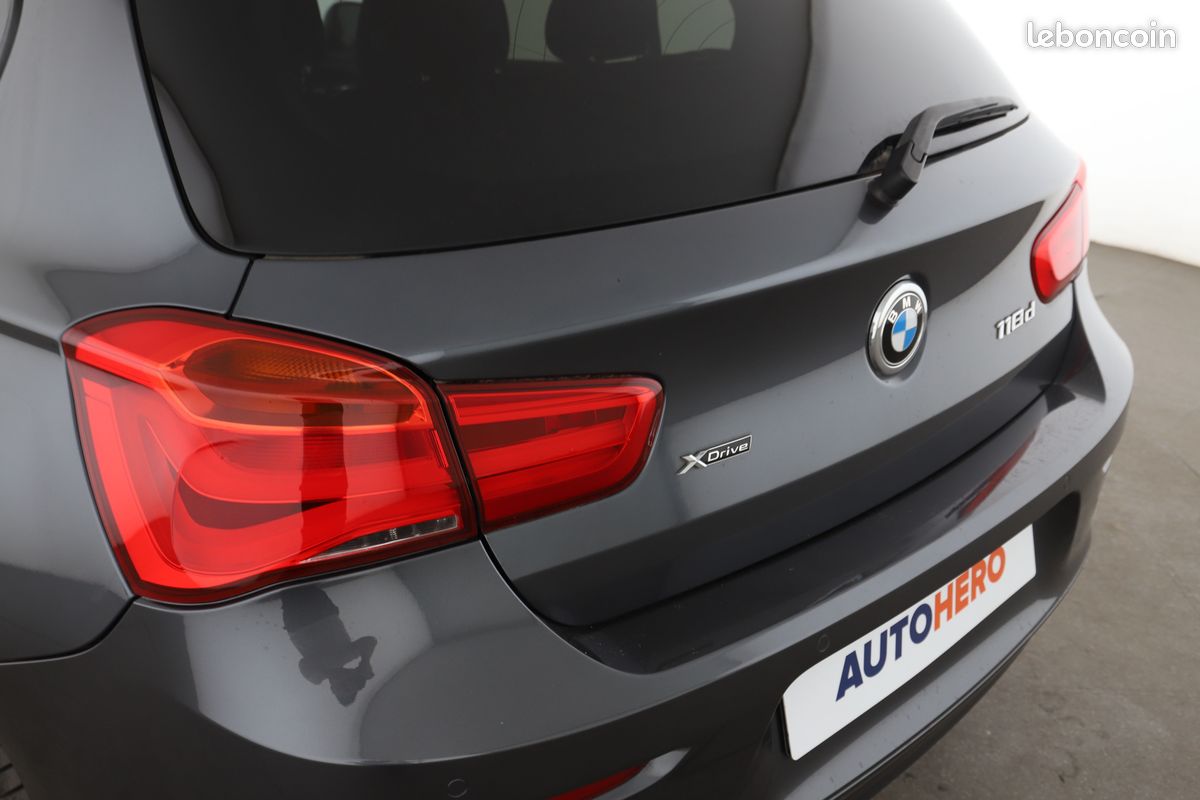 BMW Série 1 118d xDrive 5P 150 ch (image 30)