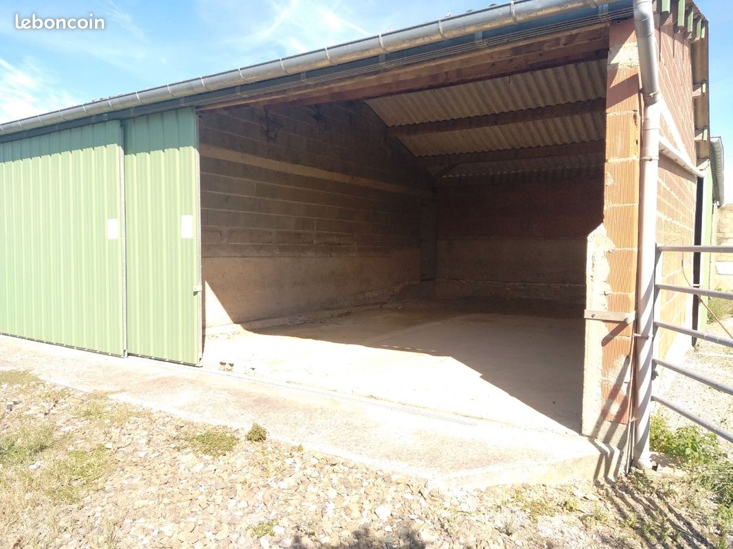 Box à louer · à Vitré · 60 €