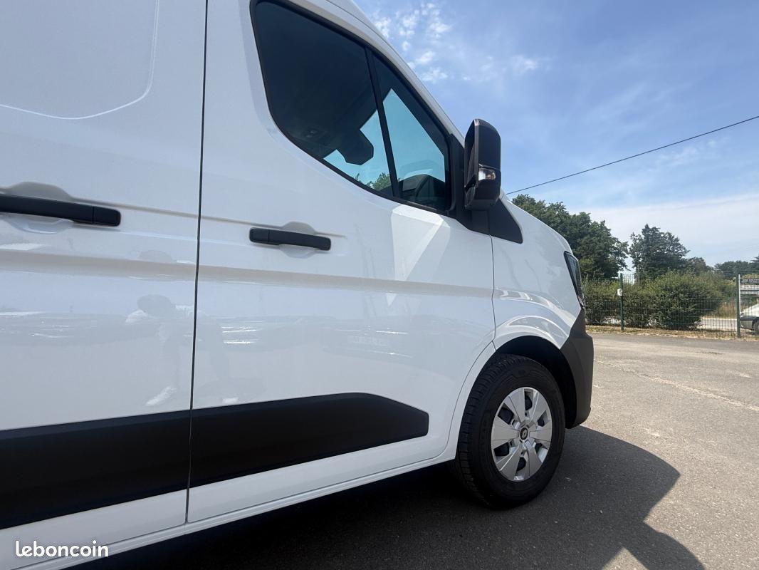 Renault Master FOURGON FGN TRAC 3T5 L2H2 BLUE DCI 150 ADVANCE NEUF 27 000 HT / 32 400 TTC (image 18)