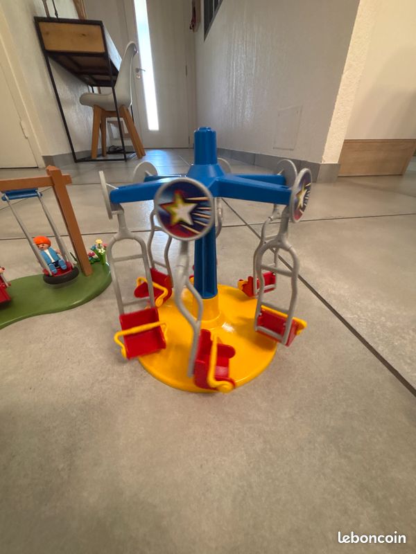 Aire de jeux playmobil (image 3)