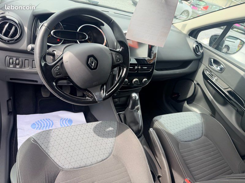 RENAULT CLIO IV 1.2 ESSENCE 75cv (image 5)