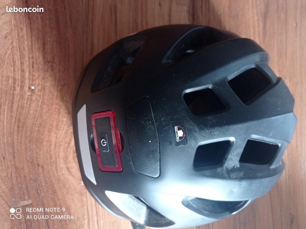 Casque (image 1)