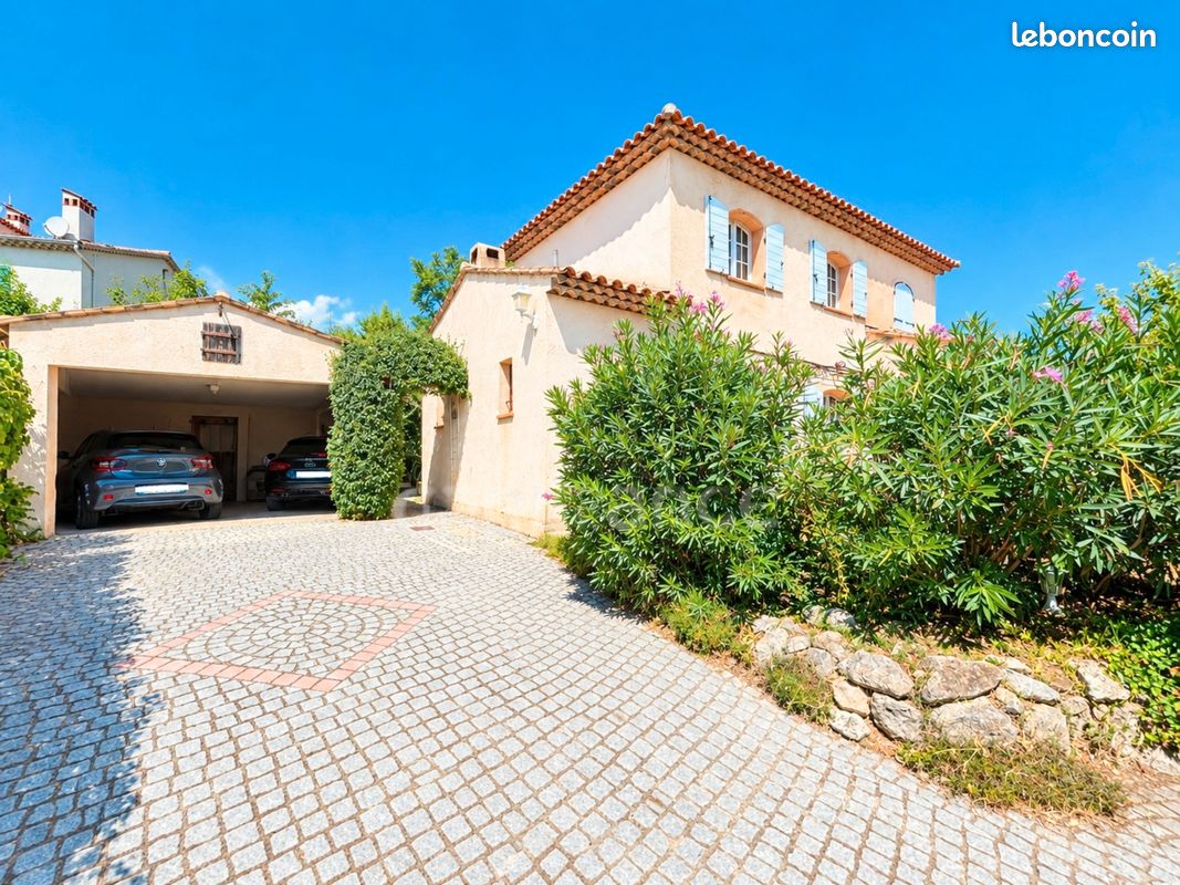 Maison 5 pièces 130 m² · à Mouans-Sartoux · 130 m² · 810 000 €