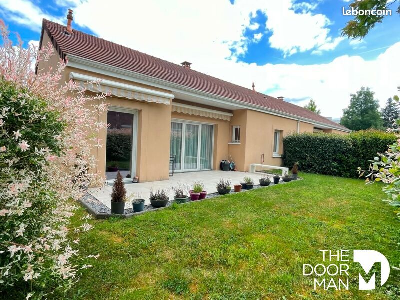 Maison 3 pièces 77 m² · à Rambouillet · 77 m² · 325 000 €