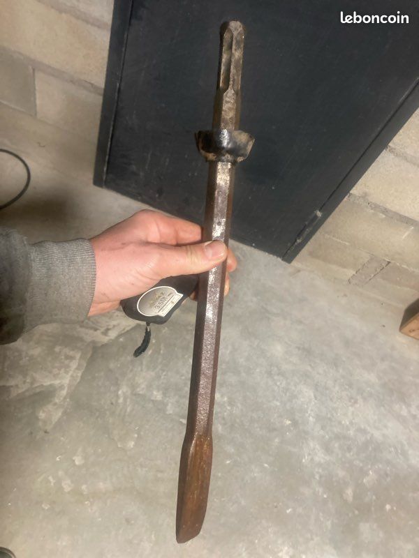 Broche ou plane pour perforateur ou Maiche, faites Hilti gros modèle ou mèche plate (image 2)