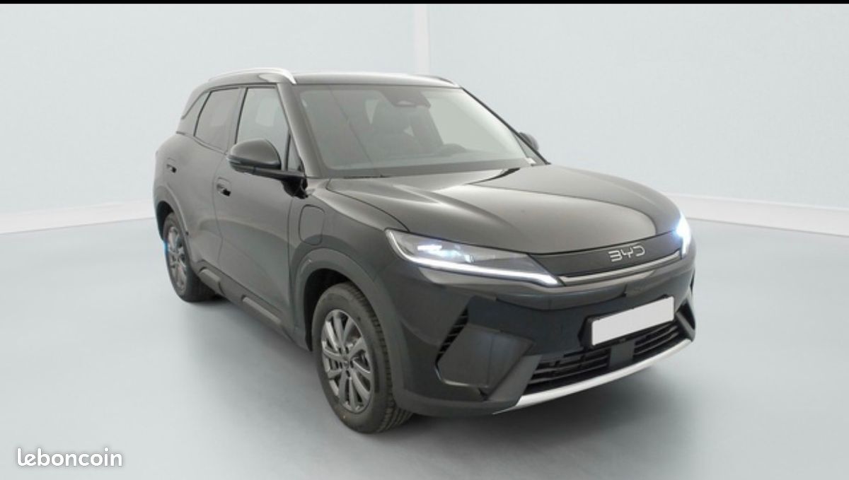 BYD - ATTO 2 PHEV 1.5 DM-I BOOST Caméra 360° - Toit panoramique - Radars AV/AR - Navigation - Intégration smartphone - Jantes alliage 17" / POSSIBILITE DE FINANCEMENT ET LOA (image 2)