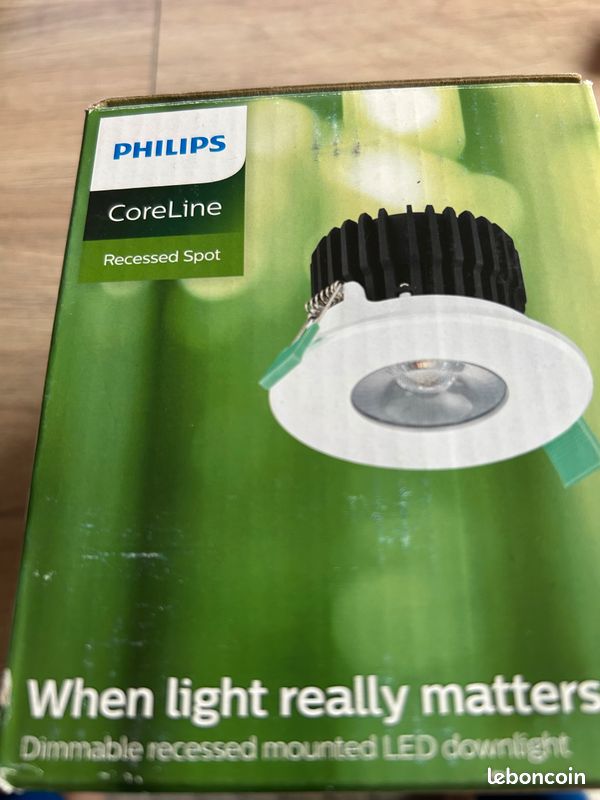 Vend spots neufs Philips (image 1)