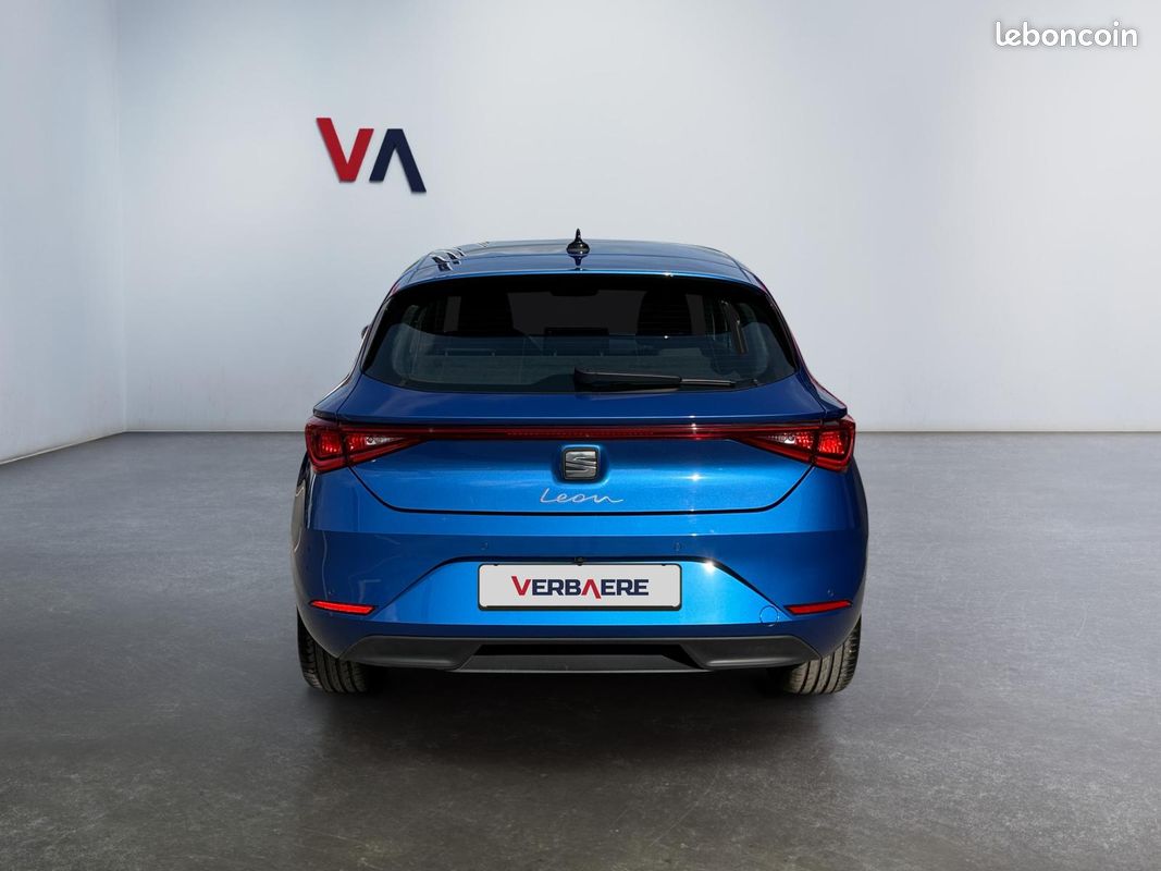 SEAT Leon 1.5 eTSI Hybrid 115 DSG7 Copa (image 3)