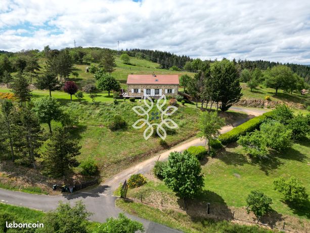 Propriété 7 pièces 223 m²