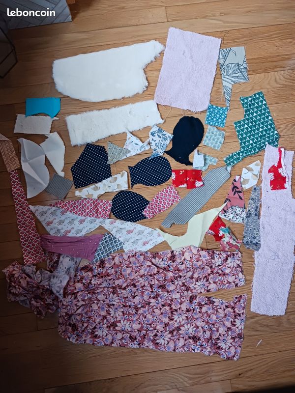 Aufodara Lot De 8 Tissus Coton Textile Patchwork Chiffons Couture Quilting DIY Fabric à La Main En Tissu à Coudre 50 X 50 Cm Vêtements Sewing Artisanat (Colors A