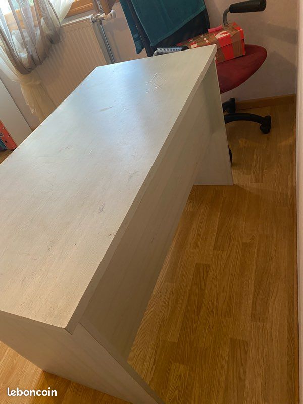 Bureau (image 7)
