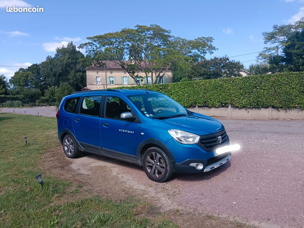 Dacia Lodgy 2016 essence (image 1)