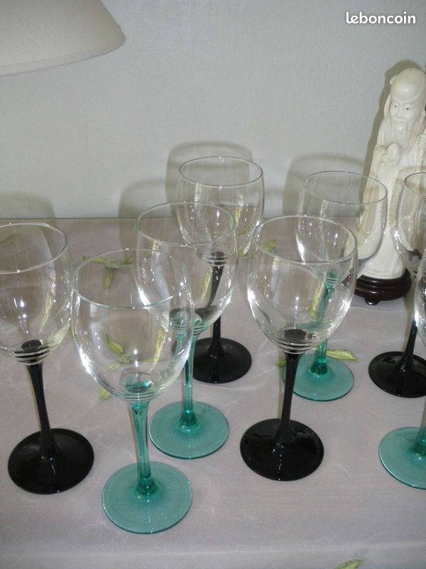 Verres festif a pied (image 3)