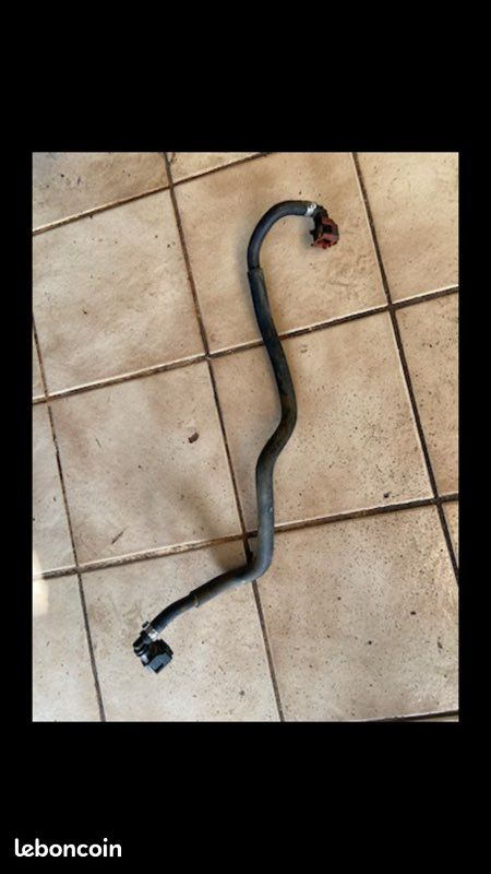 Tuyau durite carburant 250 YZF 14-18 (image 1)