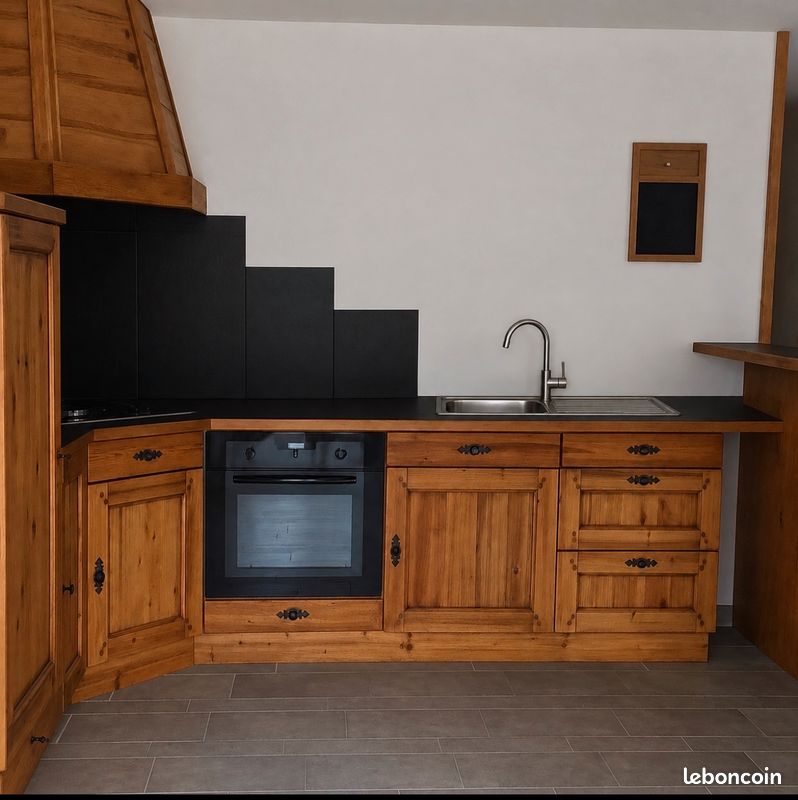 Appartement 2 pièces 58 m² · à Cluses · 58 m² · 950 €/mois