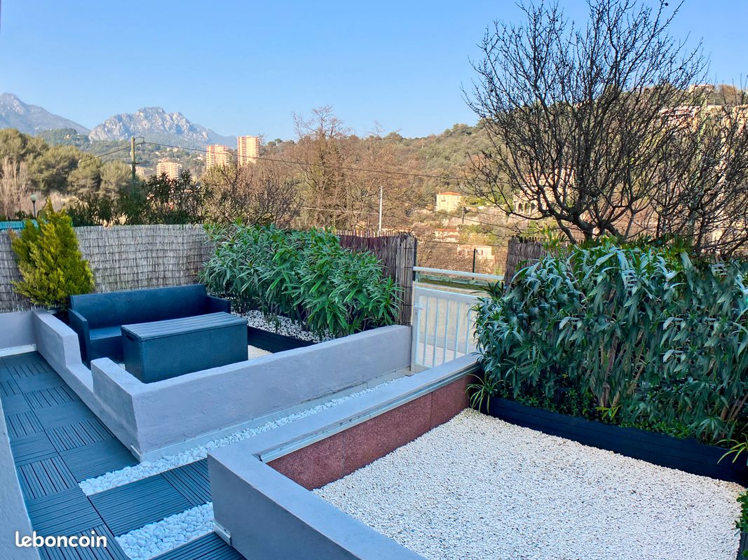 Appartement 2P de 50 m² avec un box de 18m² RCM Rue Antoine Peglion