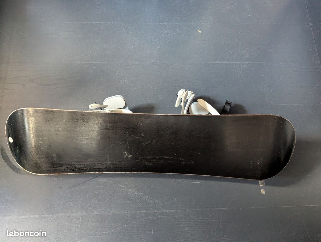 Snowboard enfant (image 2)