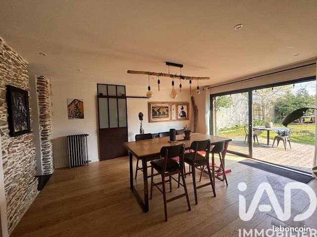 Maison 7 pièces 158 m² · à Saint-Sébastien-sur-Loire · 158 m² · 489 000 €