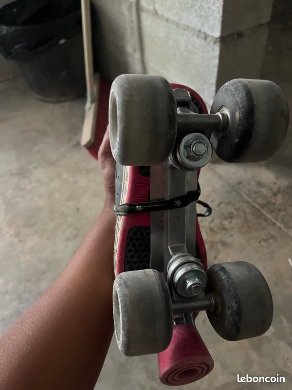 Roller rose pour enfant (image 2)