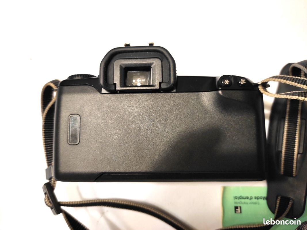 Appareil Photo Argentique Canon EOS 500n - Autofocus, 24x36, Film 35 Mm - Occasion