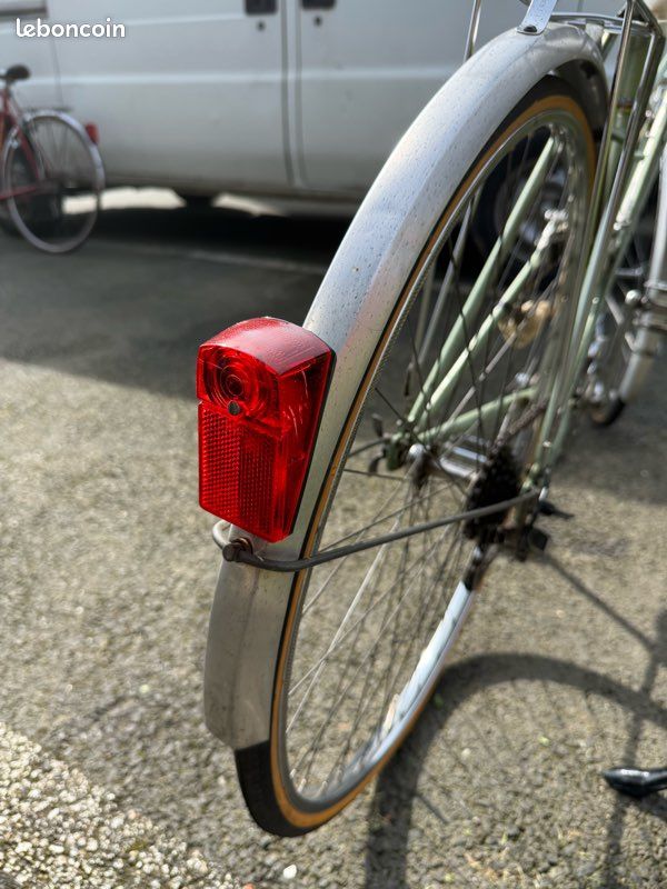 Ancien insigne tête vélos REINOR standard France cycles vélo ancien