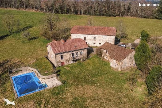 Maison 6 pièces 180 m²