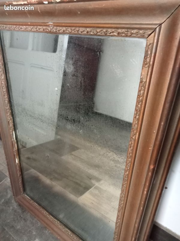 Miroir ancien au mercure (image 1)