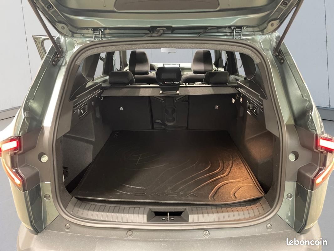 Dacia bigster EXTREME Hybride 155cv Véhicule de Direction 4 800km + Toit Ouvrant (image 11)