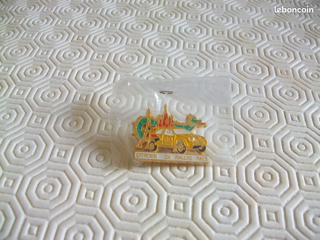 PIN'S CITROEN ZX RALLYE RAID OUEST