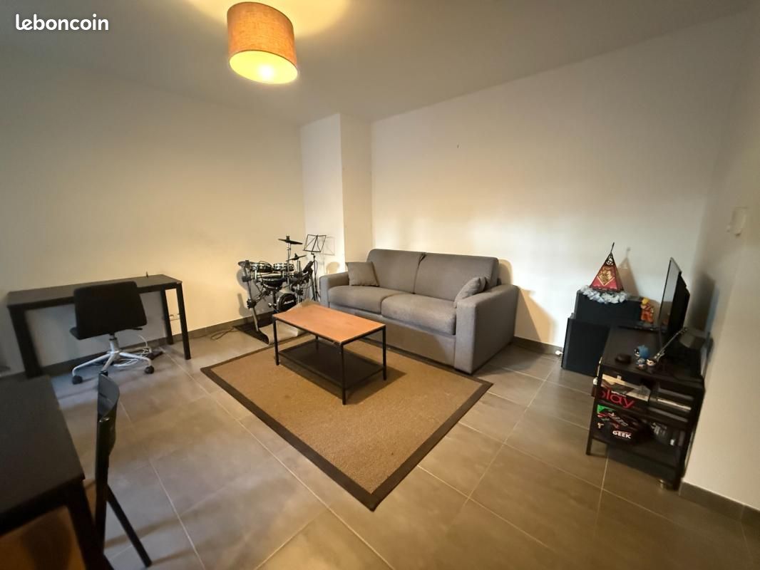 Appartement 1 pièce 32 m² · à Meaux · 32 m² · 145 000 €