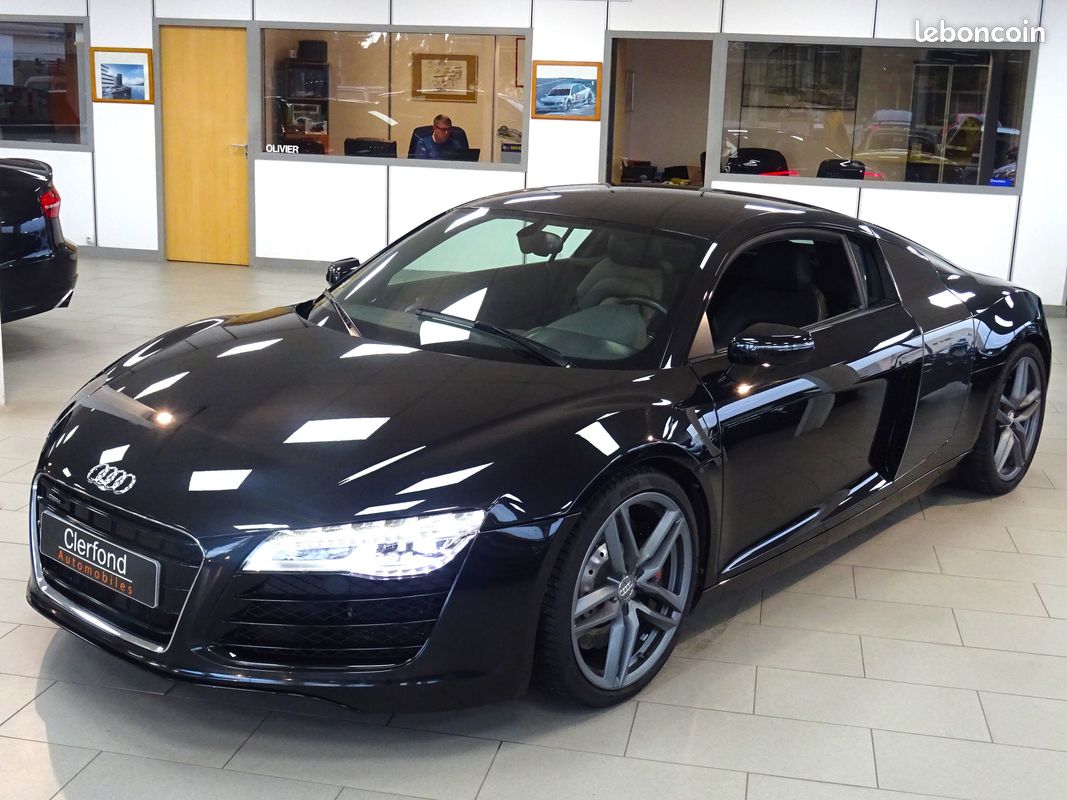 Audi r8 (2) coupe 4.2 v8 fsi 430 s tronic 7 (image 1)