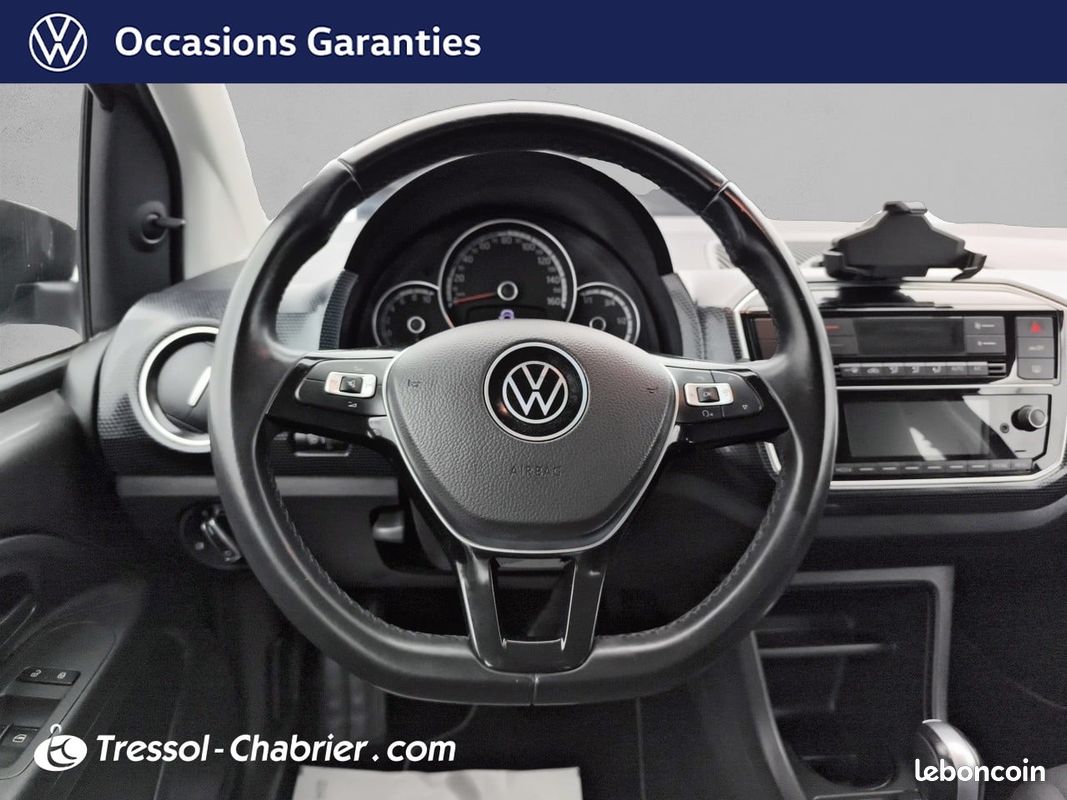 VOLKSWAGEN e-up 83 Electrique (image 12)