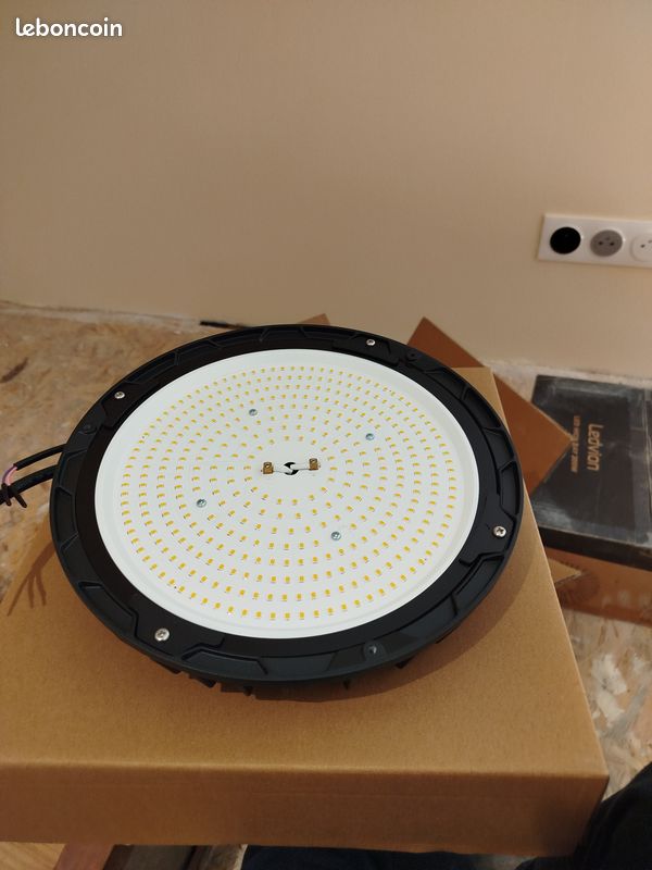 Cloche LED industrielle Philips Driver (image 4)