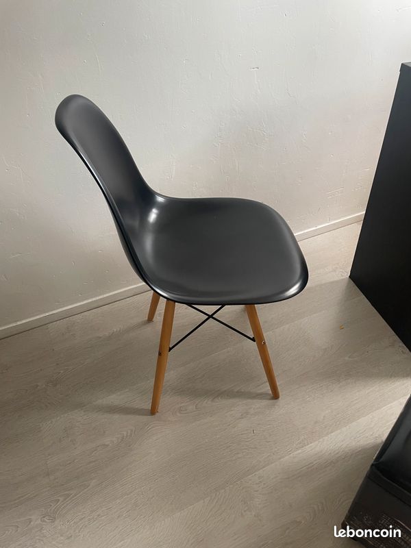 Chaise (image 1)