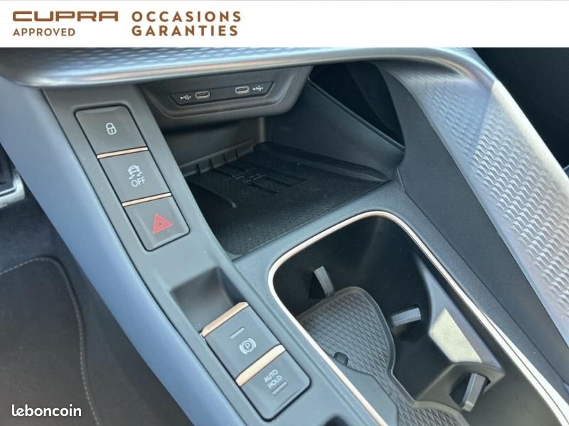 Cupra Terramar 1.5 eTSI Hybrid 150ch V DSG7 (image 32)