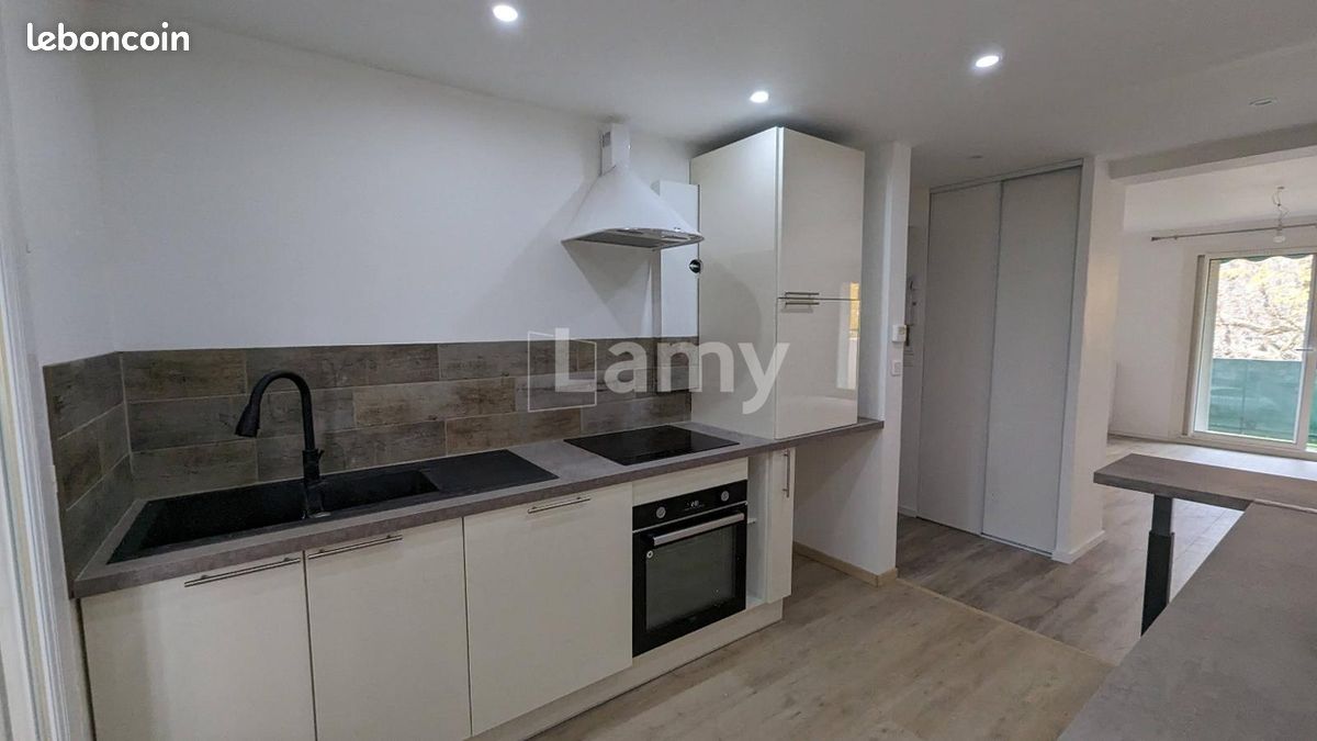 Appartement 4 pièces 80 m² · à Aix-en-Provence · 80 m² · 1 500 €