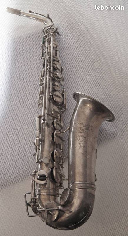 Saxophone SELMER Alto argenté de 1930 (image 1)