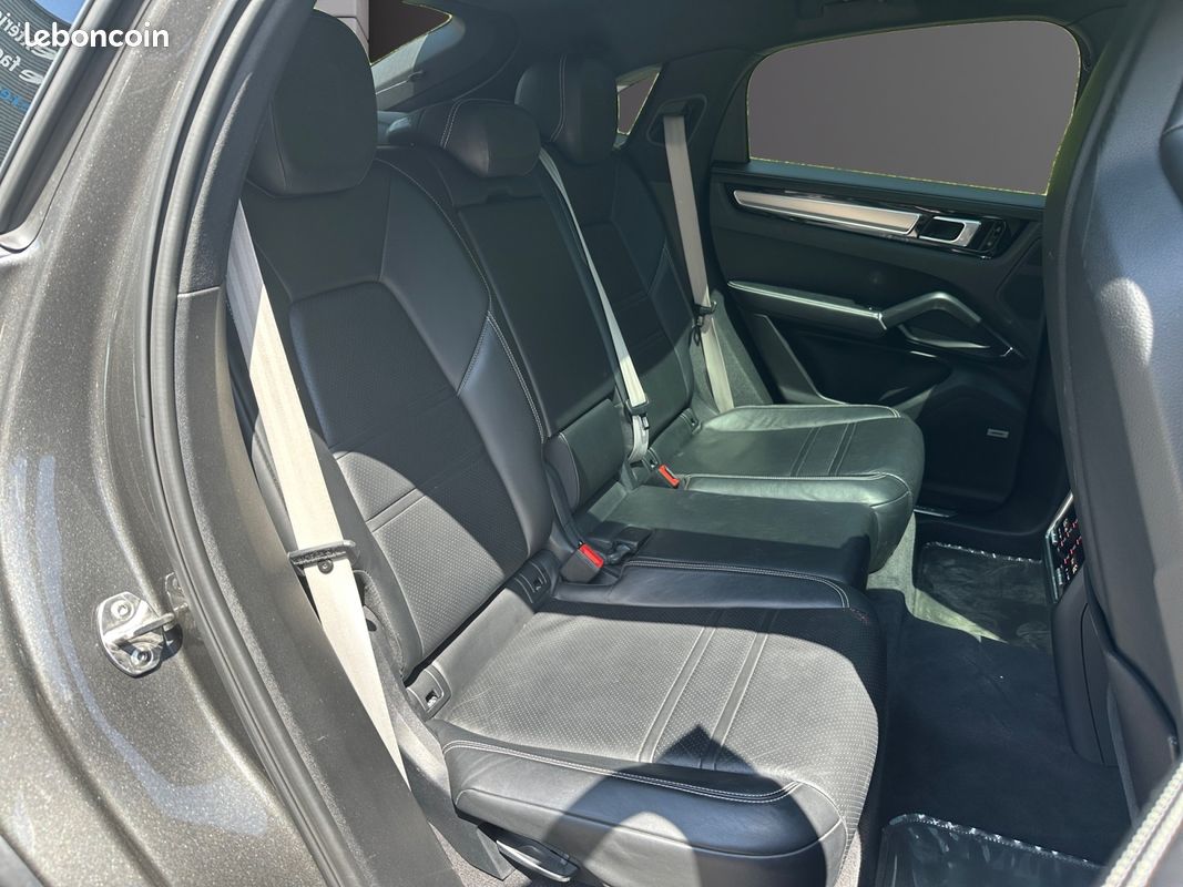 PORSCHE CAYENNE COUPE 3.0 V6 440 ch Tiptronic BVA S Garantie 12 Mois (image 11)