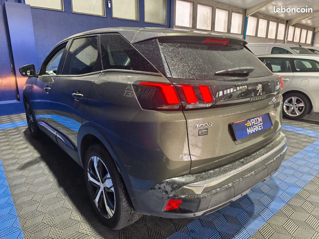 PEUGEOT 3008 1.2 PureTech 130ch Allure EAT6 - 2017 - Suivi complet Peugeot - Climatisation - i-Cockpit - Carplay (image 3)
