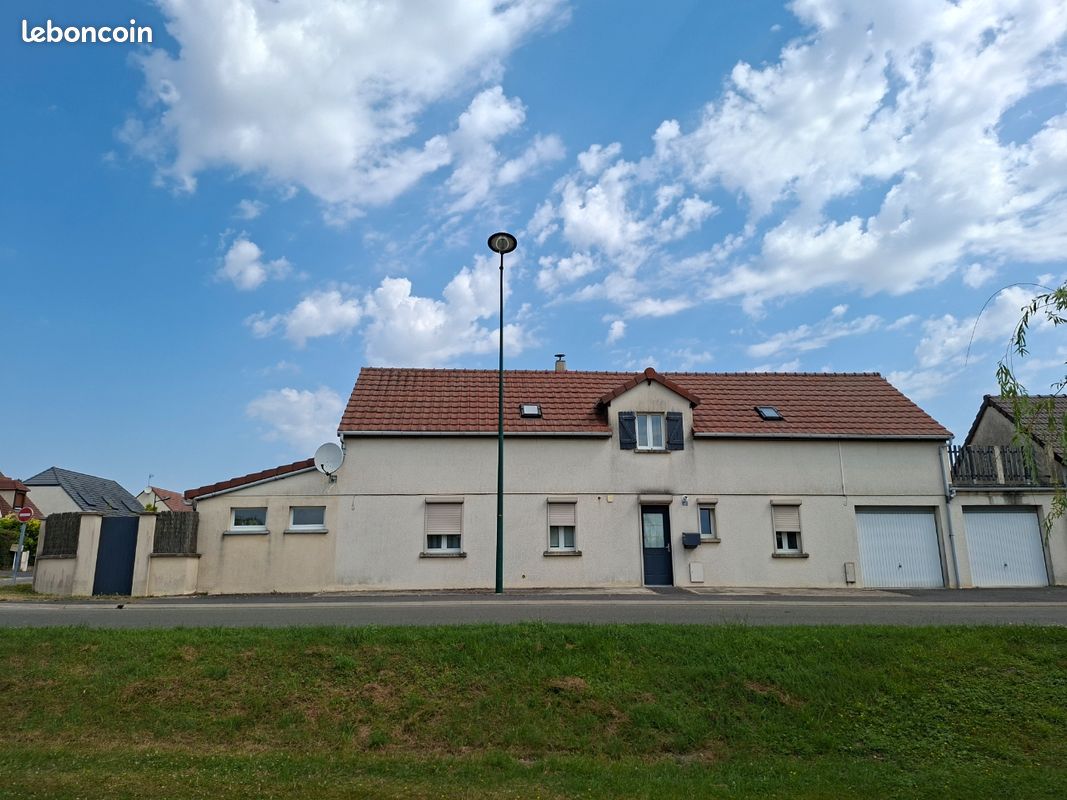 Maison 7 pièces 165 m² · à Athies-sous-Laon · 165 m² · 215 000 €