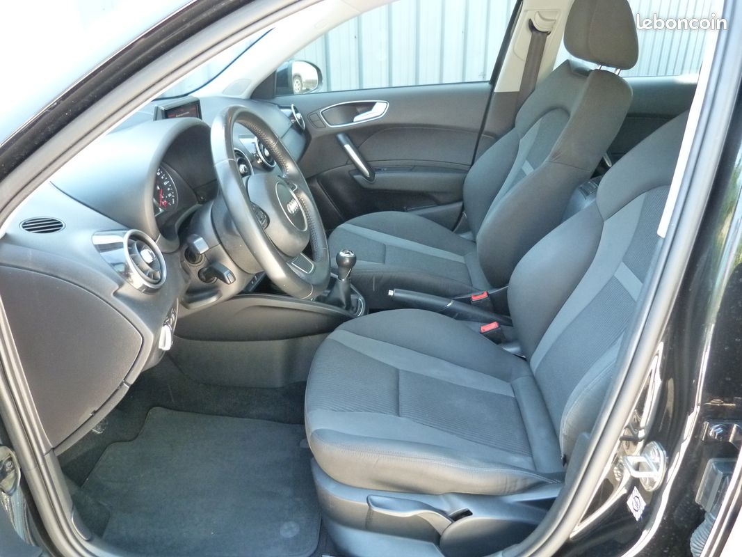 AUDI A1 SPORTBACK TFSI 95 ch (image 4)