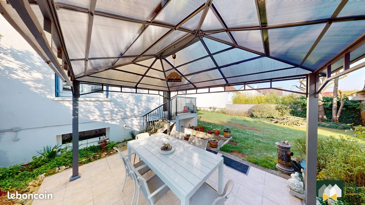 Maison 5 pièces 93 m² · à Mainvilliers · 93 m² · 240 000 €