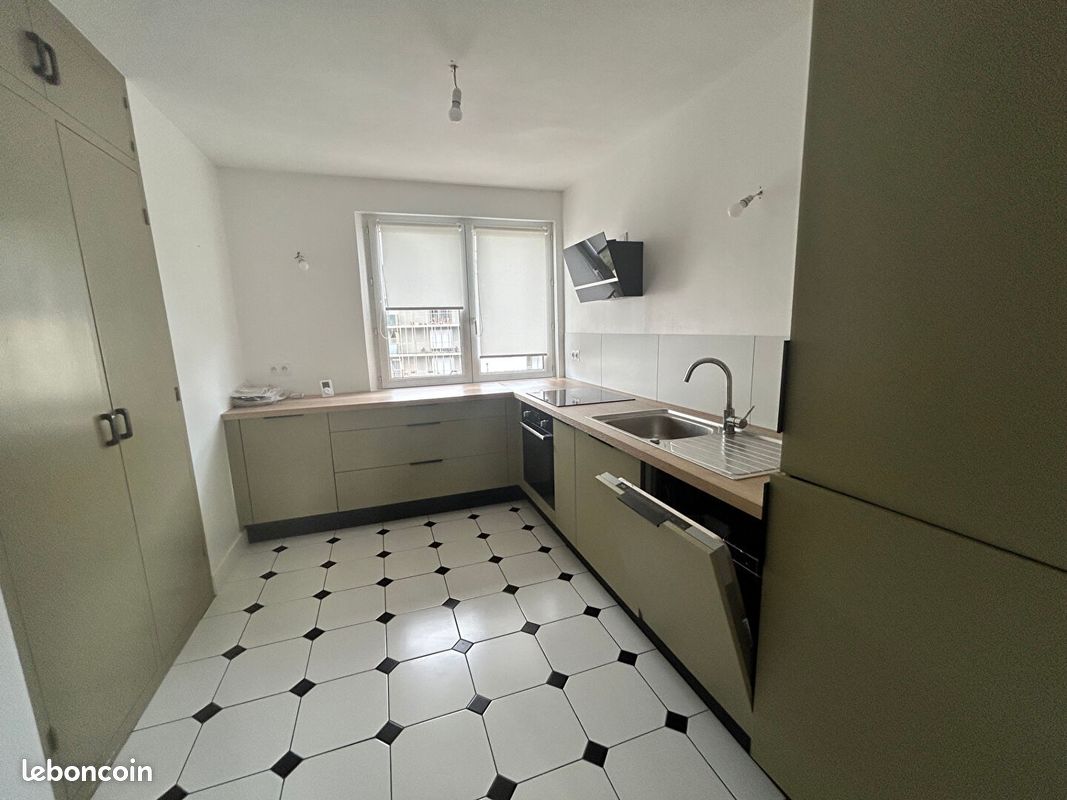 Appartement 3 pièces 77 m² · à Quimper · 77 m² · 810 €/mois