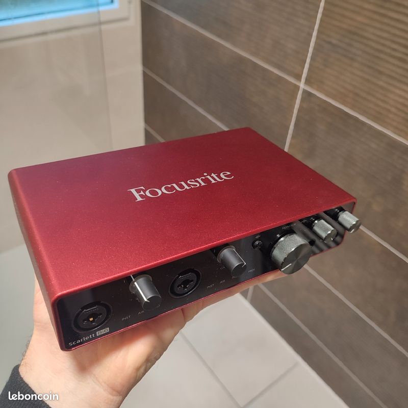 Focusrite Scarlett 8i6 G3 (image 3)