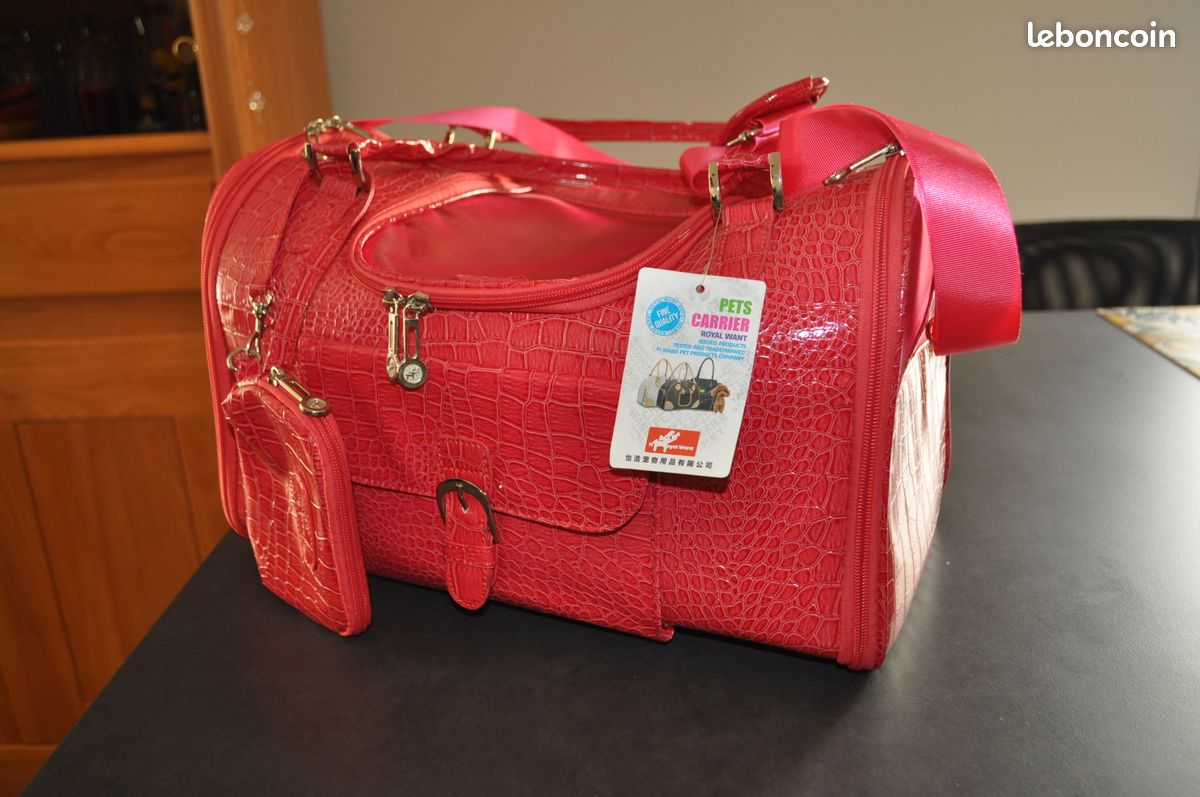 Sac de transport de luxe pour chien et chat royale want rose motif