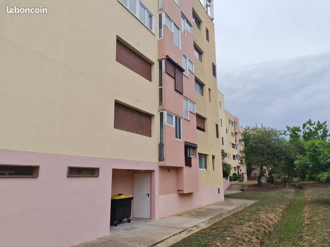 Appartement 4 pièces 70 m² · à Hyères · 70 m² · 950 €/mois